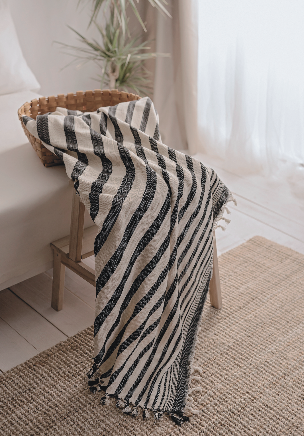 Minimalist 100% Turkish Cotton Throw Blankets & Bedspreads: Cream Checkered / Throw Size: 51x79 inch