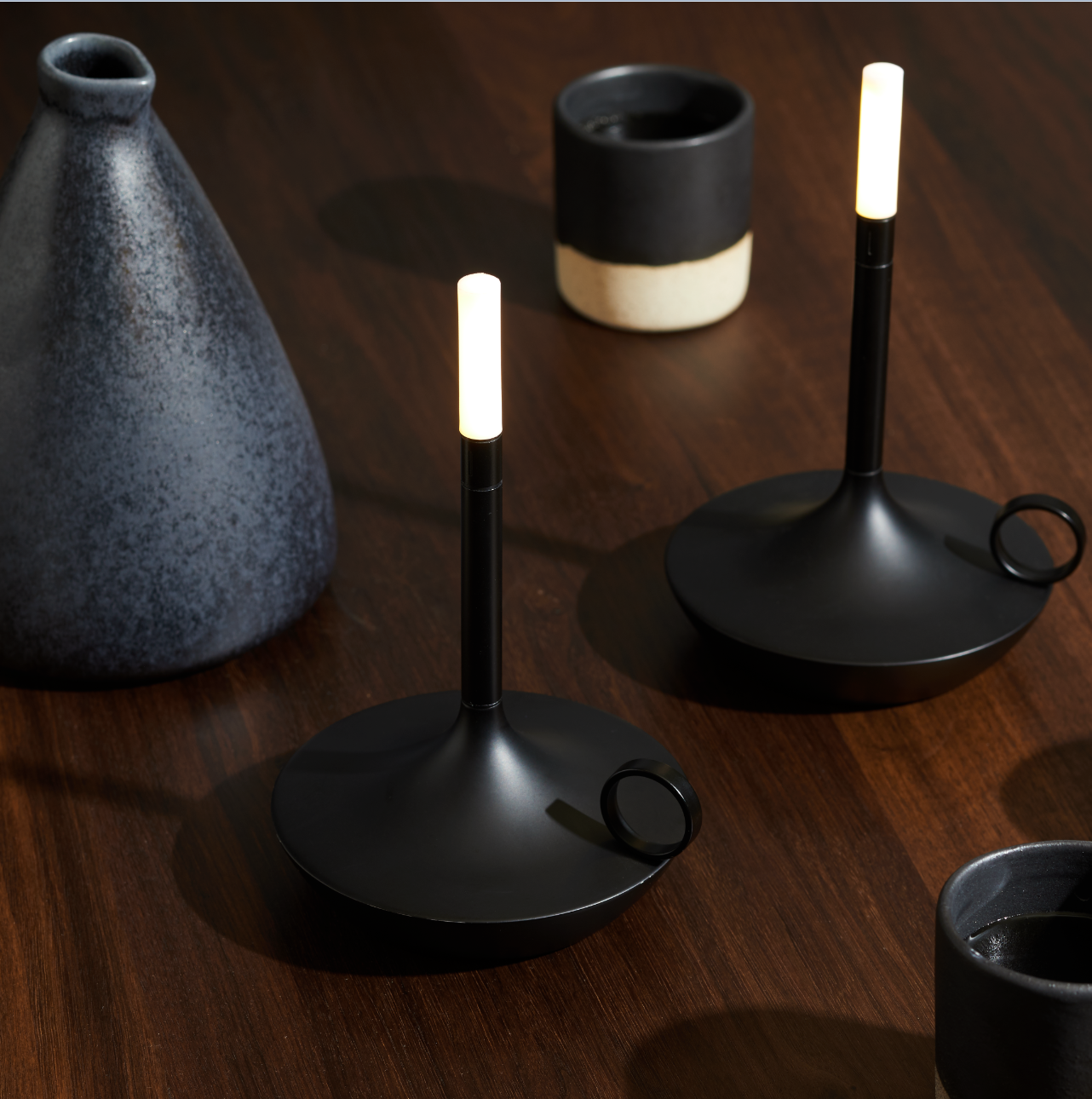 GRAYPANTS Wick S Portable Recharge Candle Lamp w/ Gift Pack: Black