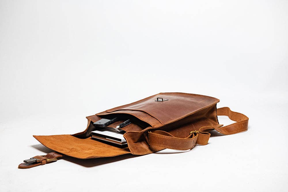 Montreal Leather Satchel - Saddle Brown: Small