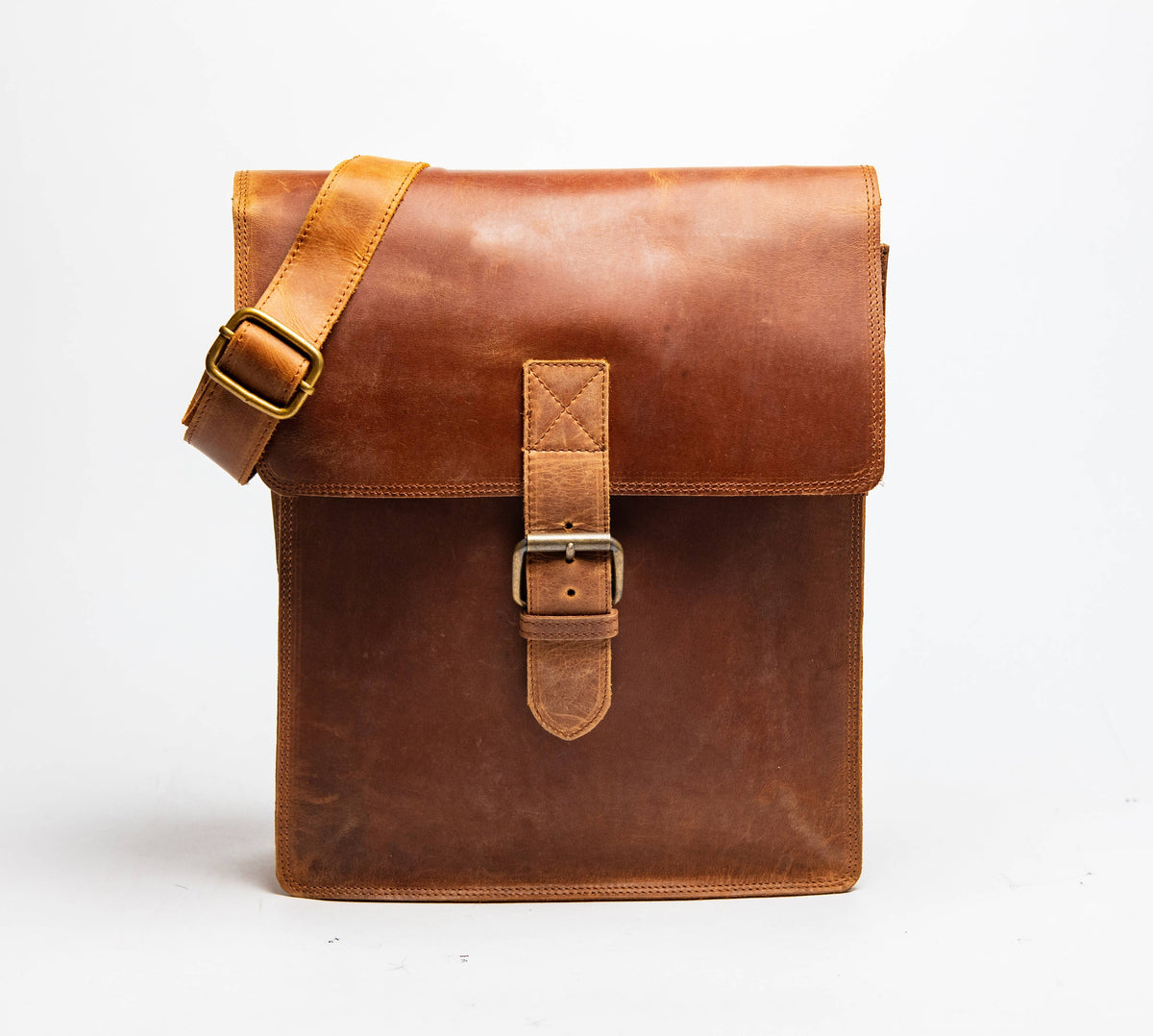 Montreal Leather Satchel - Saddle Brown: Small