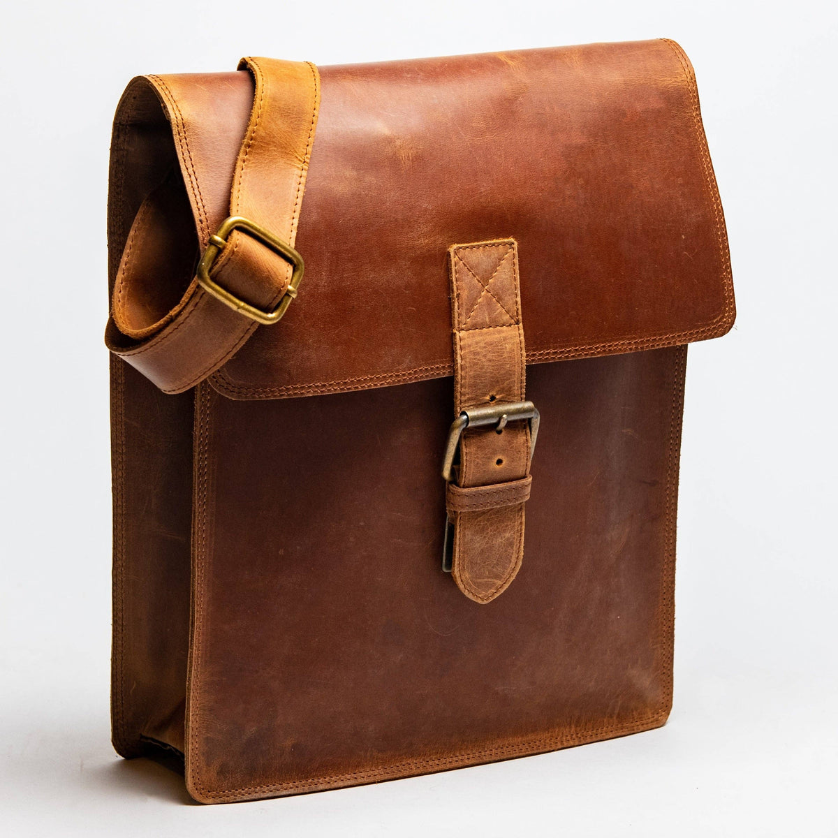 Montreal Leather Satchel - Saddle Brown: Small