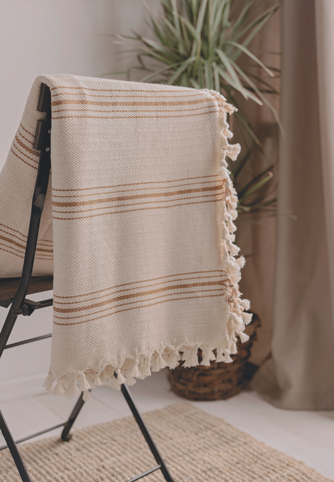 Minimalist 100% Turkish Cotton Throw Blankets & Bedspreads: Cream Checkered / Throw Size: 51x79 inch
