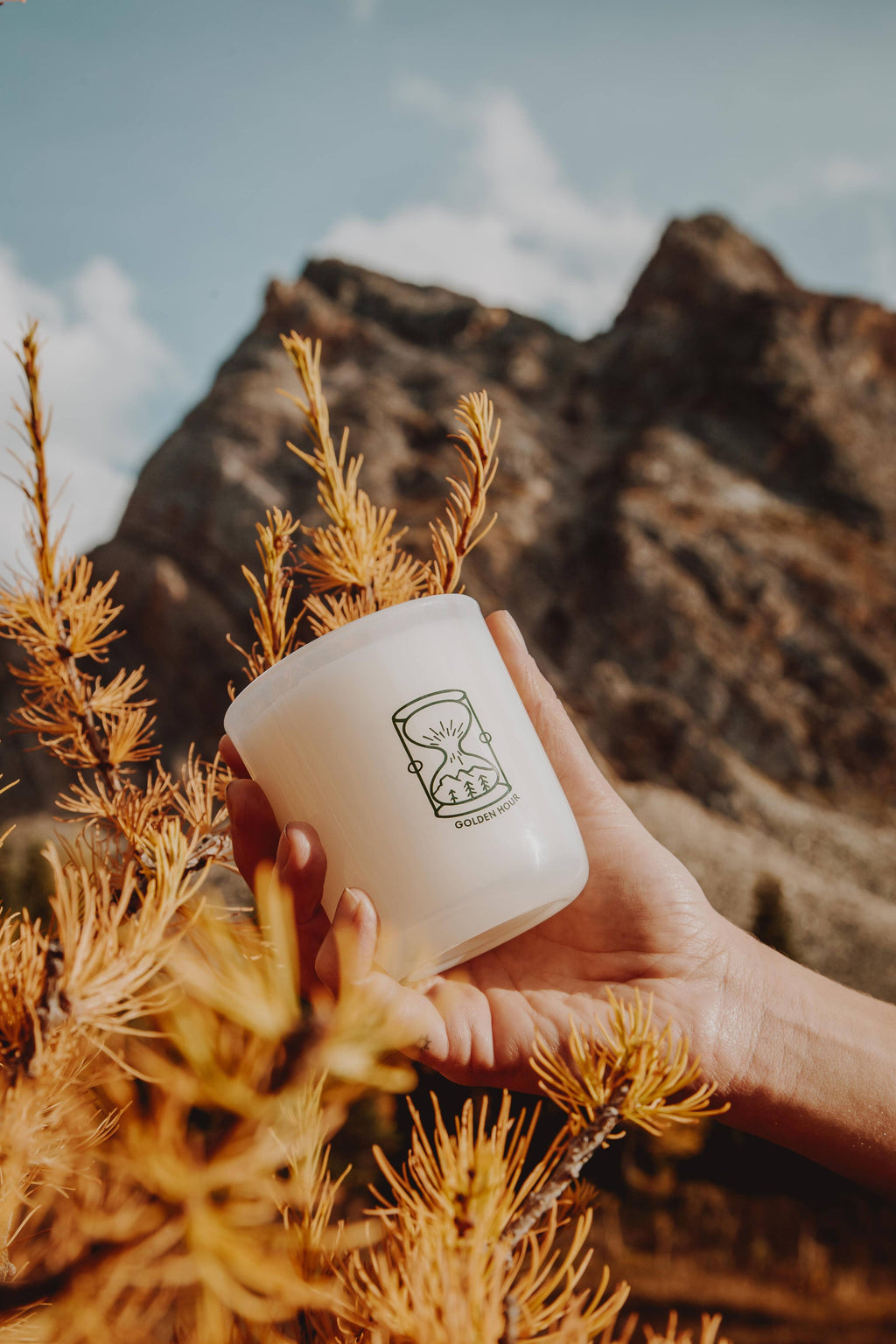 Golden Hour - Cashmere, Cedarwood Coconut Soy 8oz Candle