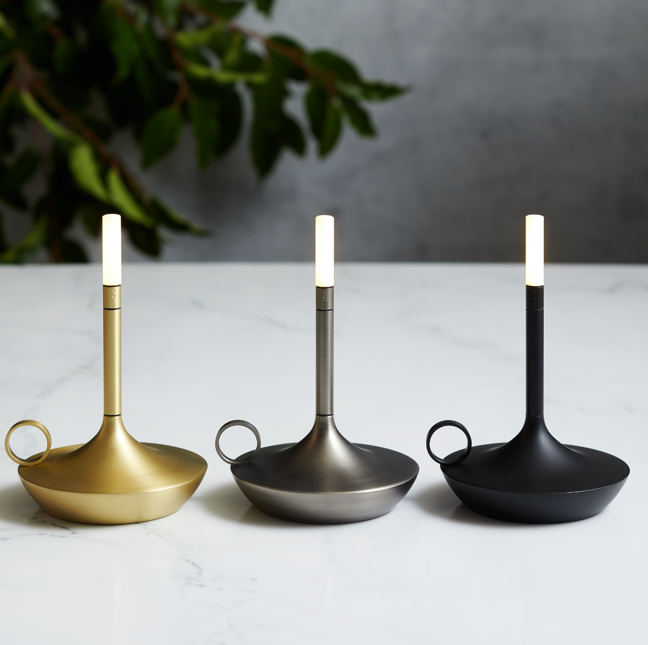 GRAYPANTS Wick S Portable Recharge Candle Lamp w/ Gift Pack: Black